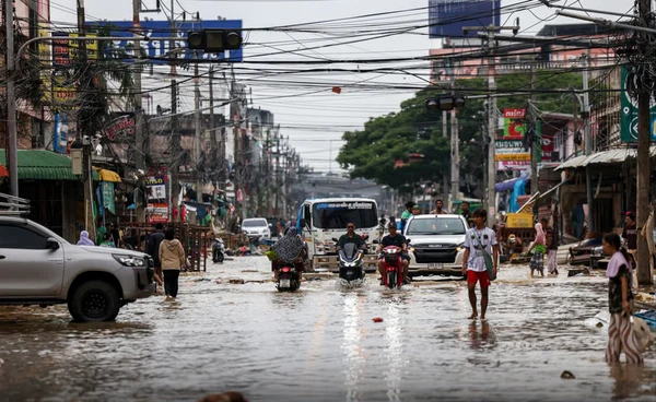 "น้ำท่วมภาคใต้" กระทบหุ้น "ไฟแนนซ์" ไม่มาก "หยวนต้า" มองภาพรวมยังเติบโตได้ดี