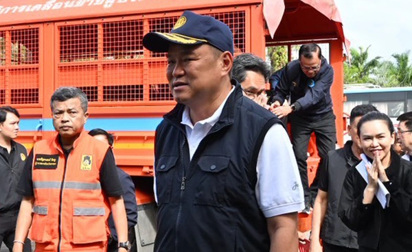 นายกฯ ลดระดับภัยสงขลาเป็นระดับ 3 ตั้งบกปภ.ส่วนหน้าฟื้นฟูด่วน