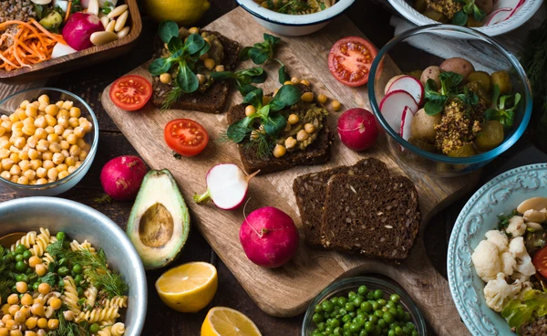 งานวิจัยเตือนก๊าซคาร์บอนฯ  กำลังเปลี่ยนโฉมอาหารโลก  ให้พลังงานมากขึ้นแต่สารอาหารลดลง