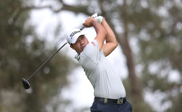 "สาริศ" และ "แดนไท" รั้งอันดับ 6 ร่วม รอบสอง "ชินฮาน ดงแฮ โอเพ่น"