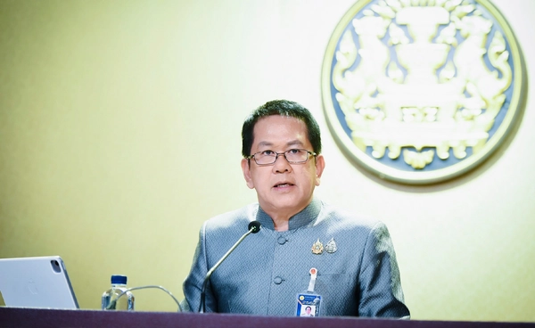 รบ. ขอช่วยกันรายงานช่อง YouTube ชาวกัมพูชาปลอมเป็นฝรั่ง บิดเบือนความจริง