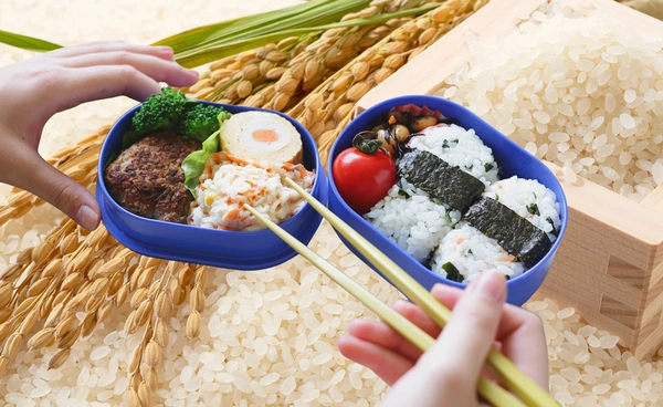 "ราคาข้าว"ใน"ญี่ปุ่น"ลดลงสู่ระดับเป้าหมายรัฐบาล 