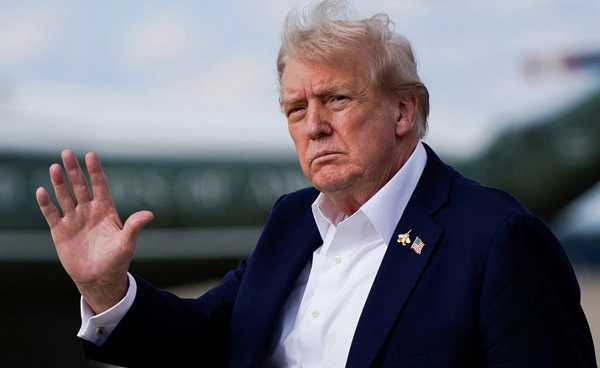 ทรัมป์เตรียมปลดข้าราชการล็อตใหญ่ หากเจรจากับเดโมแครตไม่คืบหน้า