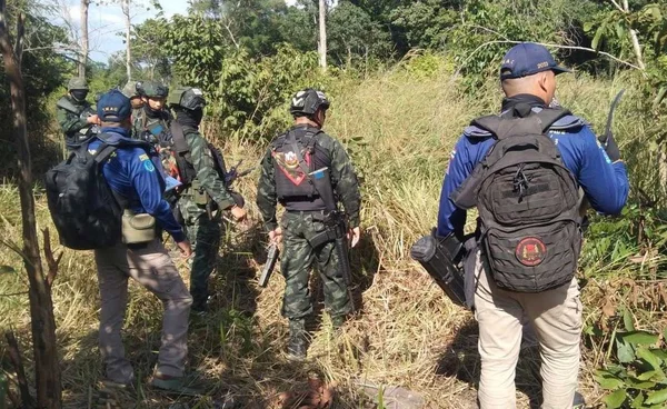 กองทัพไทยปฏิบัติงานเก็บกู้ทุ่นระเบิด คืนความปลอดภัยให้ประชาชนชายแดนไทย-กัมพูชา