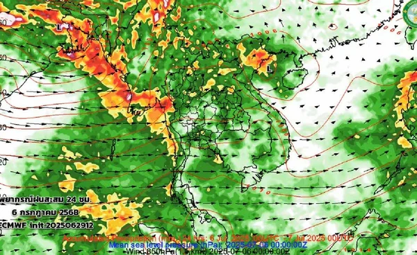 เหนือ-อีสาน 12 จังหวัด ระวังน้ำท่วมฉับพลัน กลางก.ค. จับตามีพายุก่อตัว