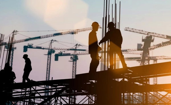 โอกาสทอง! เปิดทางเด็กช่างไทยโกอินเตอร์ ทำงาน UAE รายได้สูงสุด 90,000 บาท