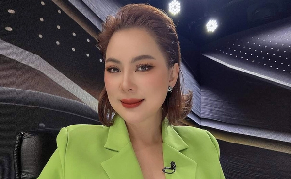 บุ๋ม ปนัดดา ร้องห๊ะ! ปมแท็กซี่ขู่ปิดสนามบิน เล่าประสบการณ์เรียกรถ14คัน