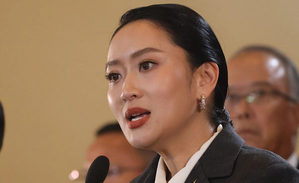 “แพทองธาร” ประกาศจะทุ่มเททำหน้าที่ฝ่ายค้าน ตรวจสอบการทำงานของรัฐบาล