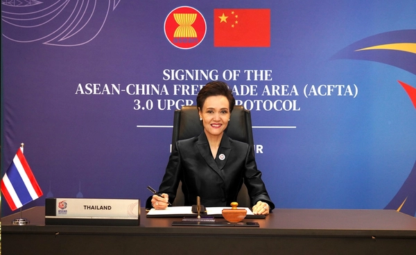 ไทย ลงนาม FTA ยกระดับอาเซียน-จีน ขับเคลื่อนเศรษฐกิจ-การค้าในภูมิภาค