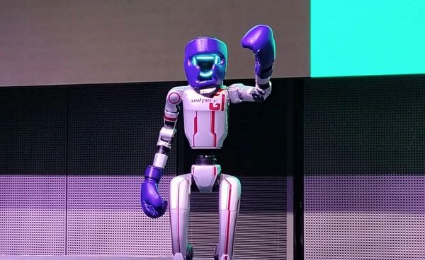 UNITREE โชว์หุ่นยนต์ G1 และ Go2 กลางงาน CP INNOVATION EXPOSITION & SYMPOSIUM 2025