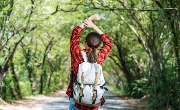 งานวิจัยชี้เด็กเจน Z ตัดขาดจากธรรมชาติ ไม่ชอบออกนอกบ้านเพราะอากาศแย่