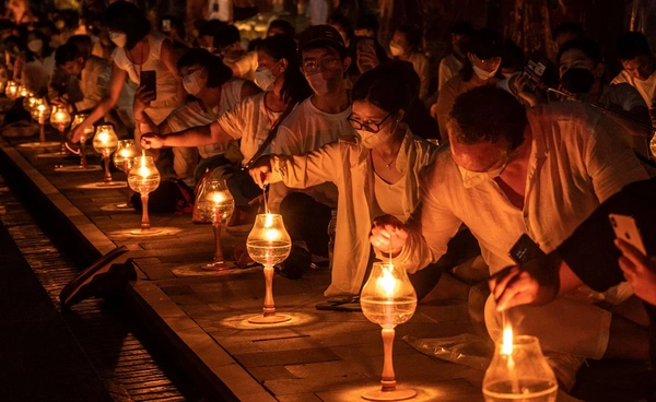 แห่เทียนพรรษา 10 พระอารามหลวง เนื่องในวันอาสาฬหบูชา - เข้าพรรษา 68 