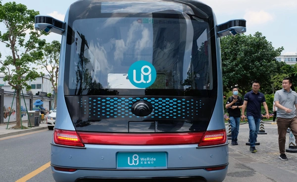 ทดสอบรถบัสไร้คนขับ ในบาร์เซโลนา มุ่งพัฒนาระบบขนส่งอัตโนมัติในยุโรป