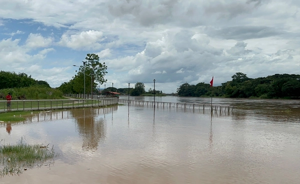 ปภ.เตือน! "แม่น้ำโขง-แม่น้ำกกล้นตลิ่ง" ขอให้ประชาชนยกของขึ้นที่สูง