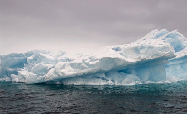 กรีนแลนด์กำลังหดตัว  เสี่ยงดันทะเลท่วมโลก