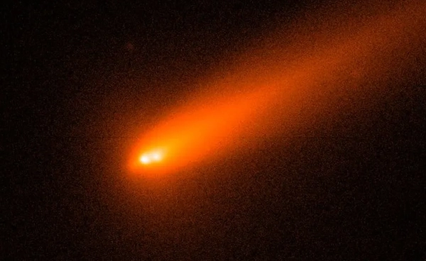 นักดาราศาสตร์เผยภาพดาวหาง C/2025 K1 (ATLAS) แตกเป็น 3 ชิ้น หลังโคจรเฉียดเข้าใกล้ดวงอาทิตย์