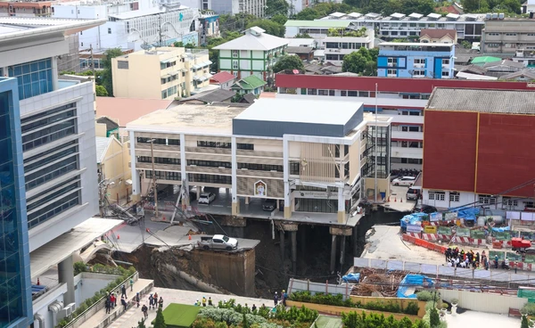 ทำไมถนนกรุงเทพฯ ทรุดตัวซ้ำซาก หลุมยุบบ่อยหรือไม่ ?