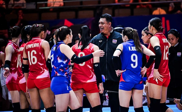 ประวัติ  "โค้ชอ๊อต" เกียรติพงษ์ รัชตเกรียงไกร