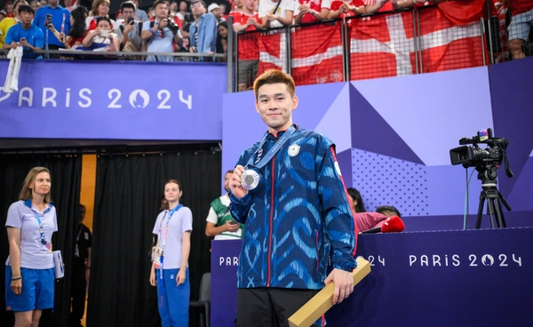 บิ๊กต้อม ออกโรงคอนเฟิร์ม!   วิว-จันทร์แจ่ม ถือธงพิธีเปิด