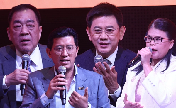 30 ปีไทยไม่ไปไหน? ติดหล่มรายได้-การเมืองวุ่น โอกาสยังมี หากรัฐ–เอกชนเดินหน้าร่วมกัน