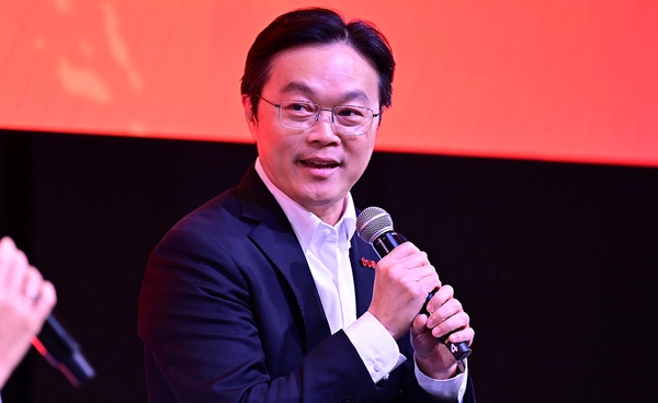 พลิกโฉมอุตสาหกรรมทำความเข้าใจ Agentic AI เทคโนโลยีที่ "คิด" และ "ทำ" ได้จริง