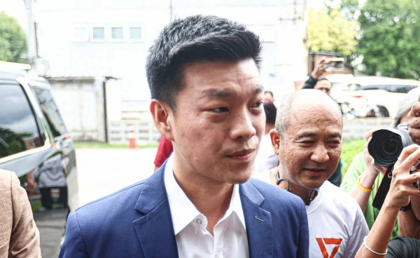 ปชน.นัดเคาะชื่อ “นายกฯ” วันนี้ จับตาเสียงหนุน “อนุทิน” – พท.ยันยังไม่ยุบสภา