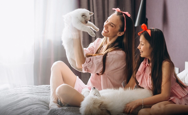 "ทาสหมา-แมว" สายเปย์ "ตลาดสัตว์เลี้ยง" โตแรง 6 ปีติด เฉลี่ย 20% หนุนปี 69 ทะลุแสนล้าน