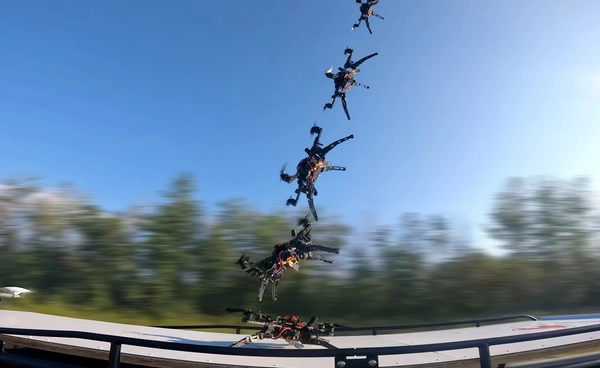 โดรนต้นแบบลงจอดบนรถบรรทุกขณะวิ่งได้สำเร็จ ด้วยความเร็วสูงสุด 110 กม./ชม.