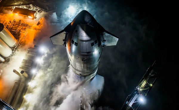 “SpaceX” ปล่อย “Starship” ส่งดาวเทียมจำลอง 8 ดวงขึ้นสู่อวกาศครั้งแรก