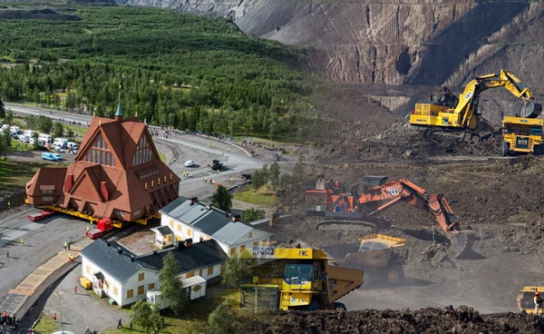 ขยายเหมืองแร่เหล็กบีบชาวสวีเดนย้ายเมือง