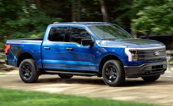 ฟอร์ดถอดใจจาก EV หลังขายแล้วยอดทรุดในอเมริกา ปีหน้าปรับทัพเปิดตัว F-150 แบบ REEV แทน