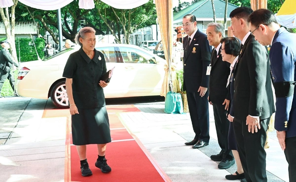 สมเด็จพระเทพฯ เสด็จเปิดการประชุมวิทยาศาสตร์นานาชาติ STT51 ณ จุฬาฯ