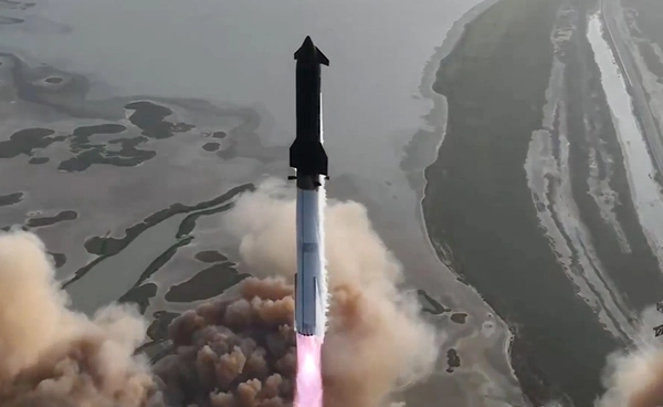 SpaceX ทดสอบยาน Starship ครั้งที่ 9 นำจรวด Super Heavy ลงจอดกลางทะเล 