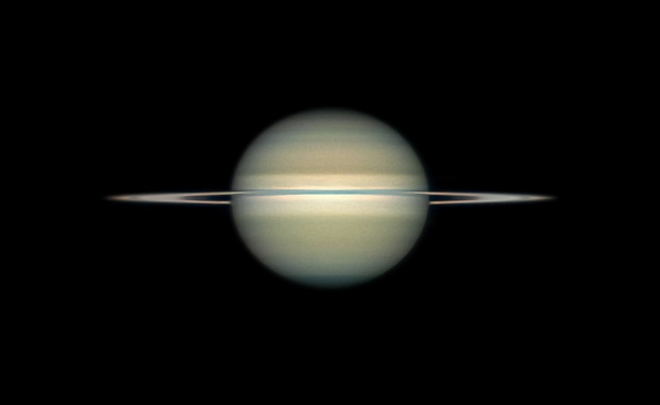 เปิดภาพ “ดาวเสาร์ใกล้โลกที่สุดในรอบปี 68”  เห็นวงแหวนบางเฉียบ 