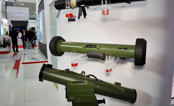 กองทัพไทยแถลงยืนยันว่าอาวุธนำวิถีต่อสู้รถถังที่ยึดได้จากกัมพูชา ไม่ใช่ GAM-102LR แต่เป็น GAM-102 