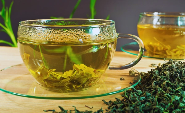 ชาเขียวดีต่อสุขภาพผู้ชาย ช่วยเพิ่มระดับฮอร์โมนเทสโทสเตอโรน 