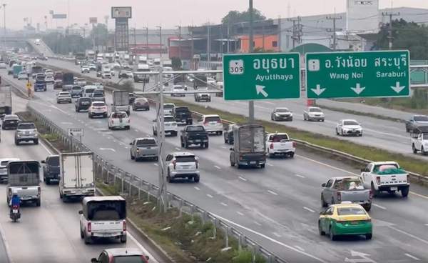 เช็กจราจรสงกรานต์ 2568 ถนนสายเอเชีย-พหลโยธิน คาดเย็นนี้ติดหนึบ