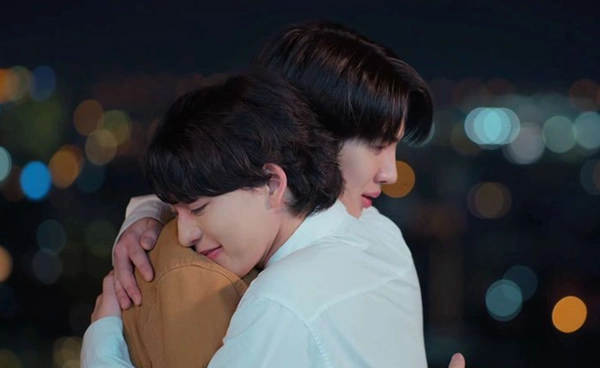 คู่นี้เคมีดี "บาส หัสณัฐ-แม็กกี้ รชต" ซีรีส์ Fourever You ฮอตแรงติดเทรนด์ X