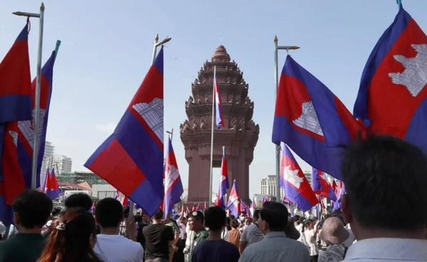 รัฐสภากัมพูชาผ่านร่างกฎหมายถอนสัญชาติบุคคลที่สมคบคิดกับต่างชาติ