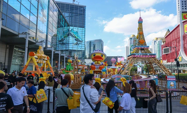 ฉลองครบรอบ 20 ปี เจ้าเป็ดสีเหลือง “B.Duck” พร้อมร่วมสนุกกับสวนสนุกสุดคิวท์ใจกลางเมือง