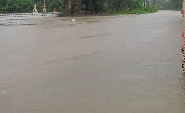 น้ำท่วมภาคใต้ล่าสุด ทางหลวงชนบทผ่านไม่ได้ 14 สายทาง ครอบคลุม 5 จังหวัด 