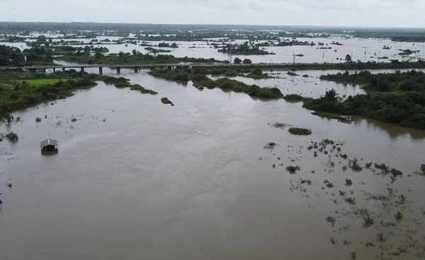“ลำน้ำอูน” วิกฤต เอ่อท่วมนาข้าวเสียหายกว่าหมื่นไร่  ประกาศเตือนภัยพิบัติ 7 อำเภอ