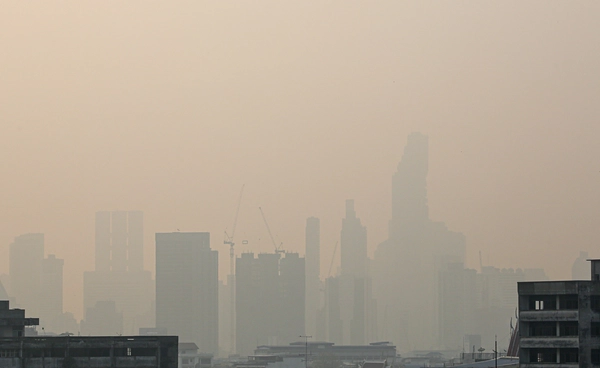 รมช. มหาดไทย เตรียมถกแก้ฝุ่น PM 2.5 พร้อมย้ำ 4 มาตรการแก้ฝุ่นให้เห็นผล