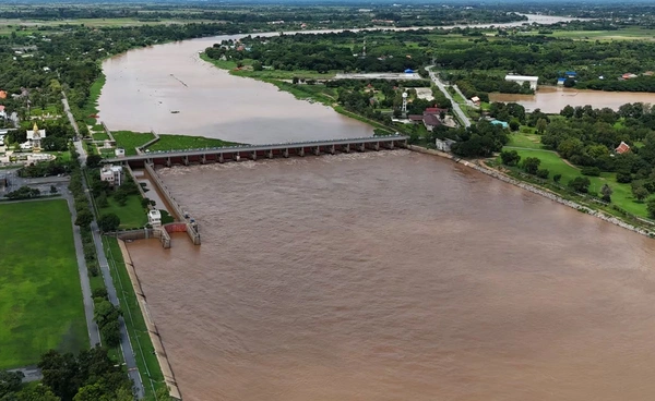 เขื่อนเจ้าพระยา เช้านี้ปรับลดการระบายน้ำอยู่ที่ 2,688 ลบ.ม./วินาที