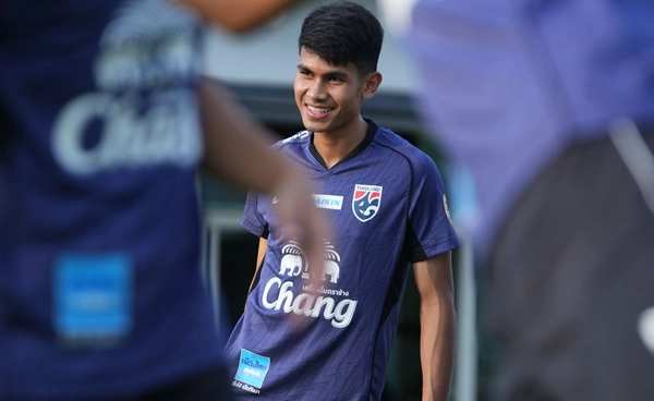 ประวัติ คคนะ คํายก อนาคตใหม่ของวงการฟุตบอลไทย