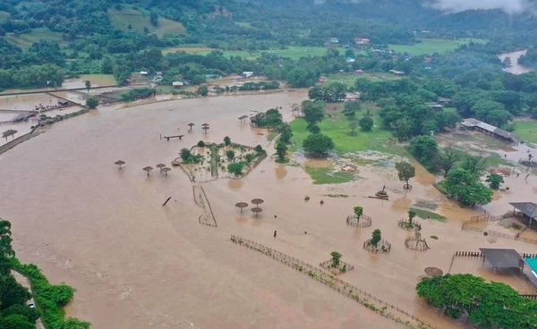 ปภ.เตือน 57 จังหวัด เฝ้าระวังฝนตกหนัก-น้ำท่วมจากอิทธิพล "พายุวิภา" ถึง 24 ก.ค.นี้