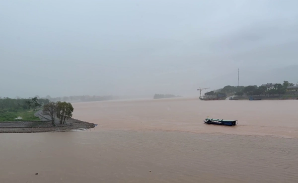 “แม่น้ำโขง” วิกฤต ระดับน้ำเพิ่มสูงขึ้นต่อเนื่อง
