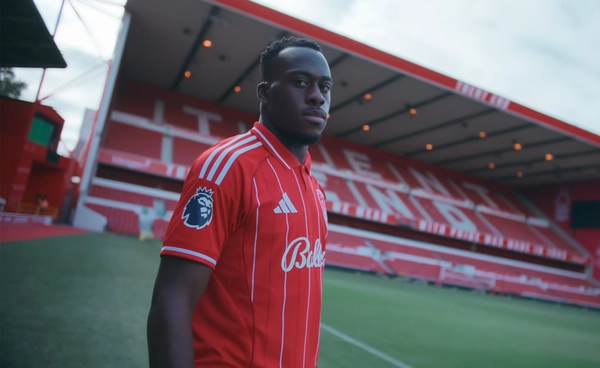 แฟร้งค์เฟิร์ตเล็งคาลิมูเอนโด้!  หากวืดโอซูล่าเดือนมกราคม