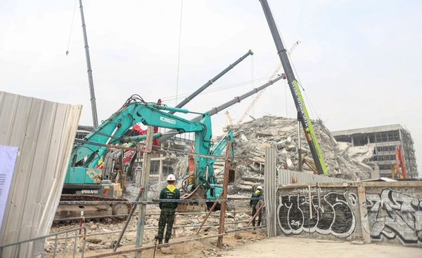 ตึกสตง.ถล่ม! ตร. แถลงส่งร่าง-ชิ้นส่วนให้ญาติแล้ว 93 ราย ยังยืนยันตัวตนไม่ได้ 2 ราย