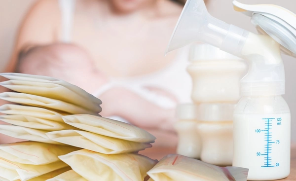 คุณแม่ในสหรัฐหัวใส ขายนมแม่ออนไลน์ เตือนผู้ใหญ่ดื่ม เสี่ยงติดเชื้อ HIV-ซิฟิลิส  